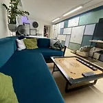 アパート Schiller Ferienwohnung, Pool, Nideggen, Eifel ニデッケン