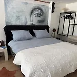 アパート Schiller Ferienwohnung, Pool, Nideggen, Eifel *