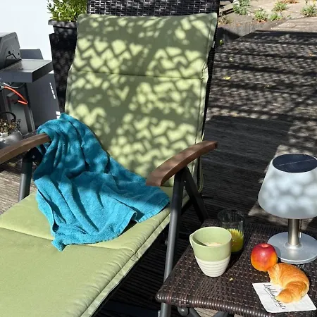 Schiller Ferienwohnung, Pool, Nideggen, Eifel 公寓 尼蒂戈恩