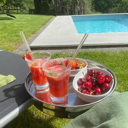 דירה Schiller Ferienwohnung, Pool, Nideggen, Eifel *
