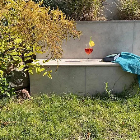 Schiller Ferienwohnung, Pool, Nideggen, Eifel *