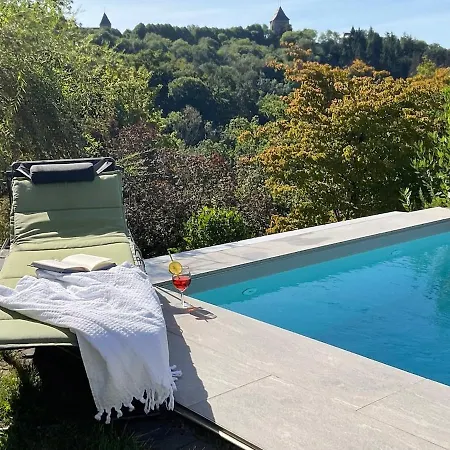 Schiller Ferienwohnung, Pool, Nideggen, Eifel * נידגן