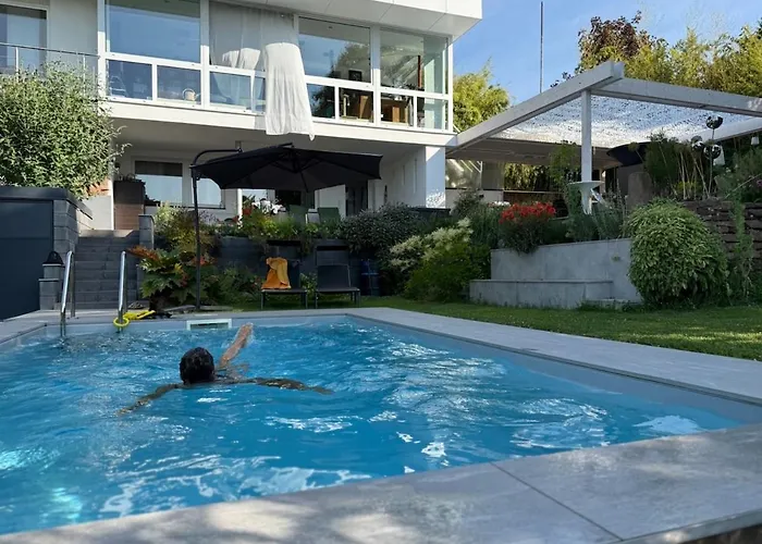 Schiller Ferienwohnung, Pool, Nideggen, Eifel * 尼蒂戈恩