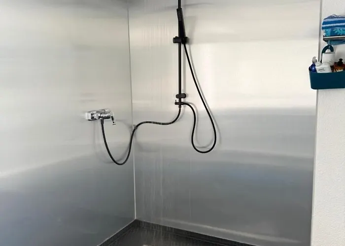 Schiller Ferienwohnung, Pool, Nideggen, Eifel Apartmán *