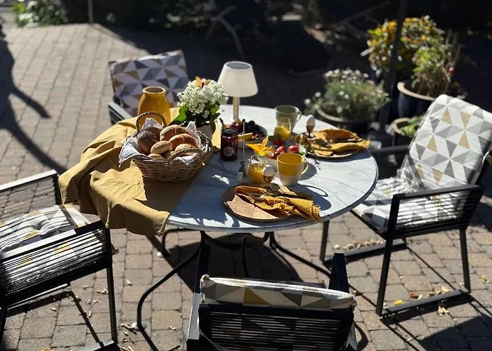 Schiller Ferienwohnung, Pool, Nideggen, Eifel * 尼蒂戈恩