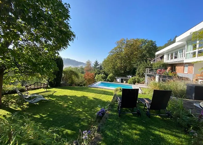 公寓 Schiller Ferienwohnung, Pool, Nideggen, Eifel *