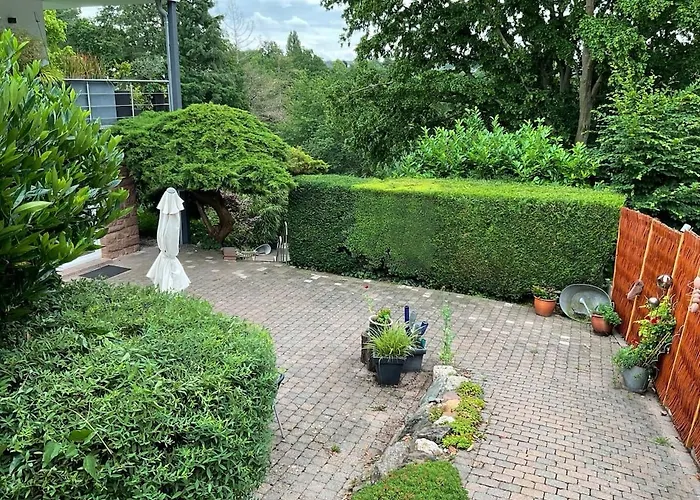 Apartmán Schiller Ferienwohnung, Pool, Nideggen, Eifel *