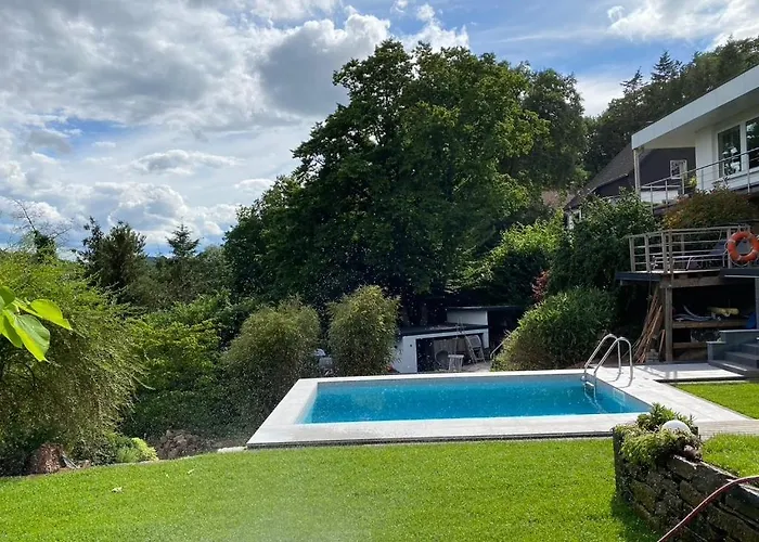 公寓 Schiller Ferienwohnung, Pool, Nideggen, Eifel *