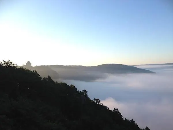 公寓 Schiller Ferienwohnung, Pool, Nideggen, Eifel *