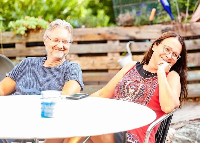 Schiller Ferienwohnung, Pool, Nideggen, Eifel